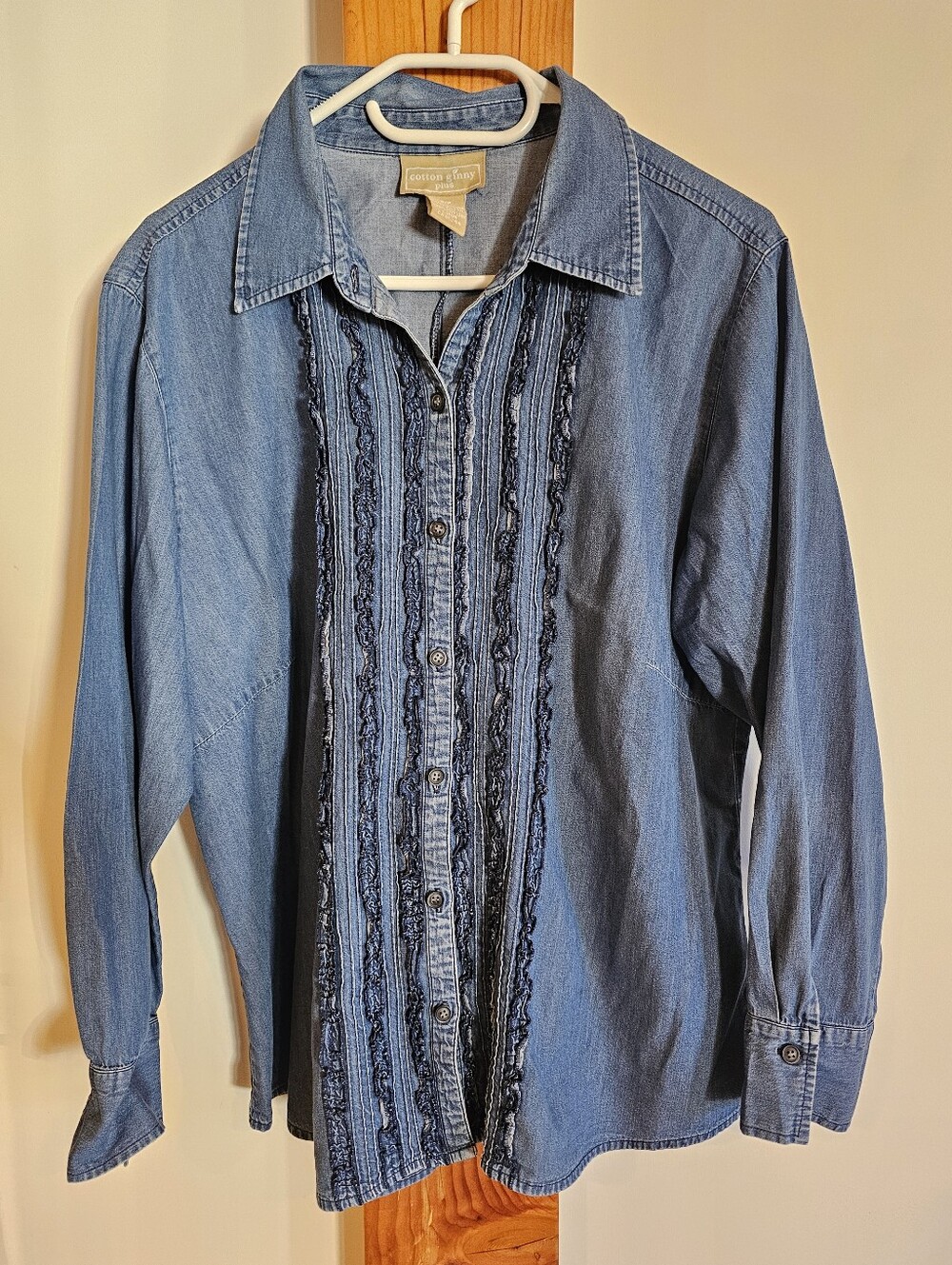 Cotton Ginny Women's Blue Denim Button-Front Shirt